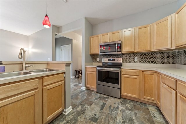 300 Hidden Ridge Ct Unit 203, South Park, PA 15129 - kitchen featuring stainless steel appliances, a sink, light brown cabinetry, and backsplash