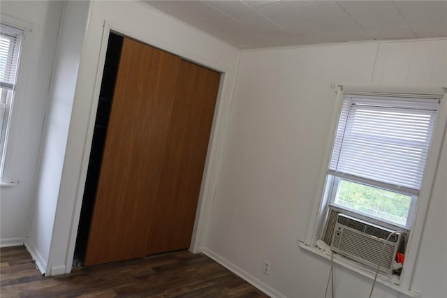 165 W Wylie Ave, City Of Washington, PA 15301 - spare room featuring dark wood finished floors, baseboards, and cooling unit