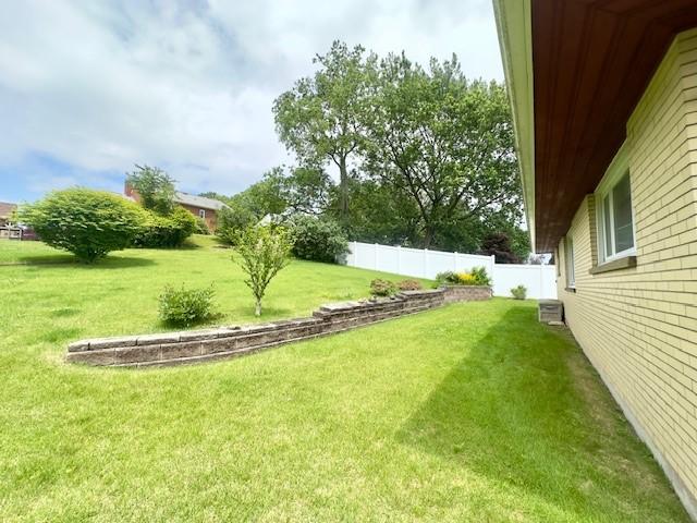 805 Brierly Ln, Munhall, PA 15120 - photo 44