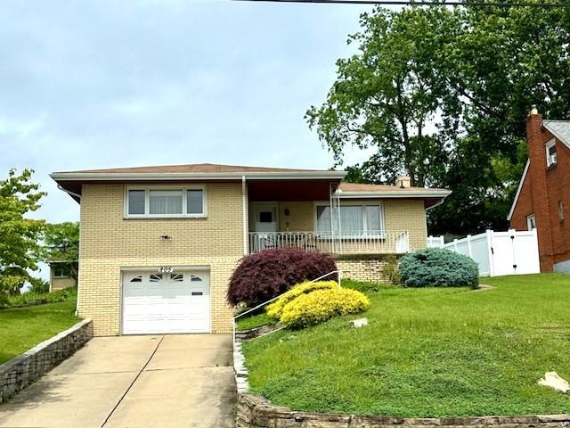 805 Brierly Ln, Munhall, PA 15120 - photo 1
