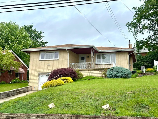805 Brierly Ln, Munhall, PA 15120 - photo 2