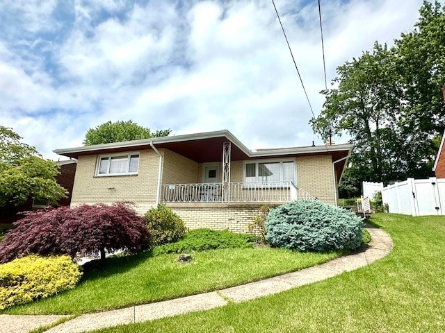 805 Brierly Ln, Munhall, PA 15120 - photo 4