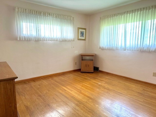 805 Brierly Ln, Munhall, PA 15120 - photo 31