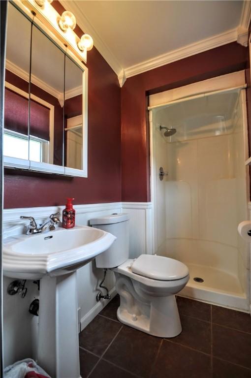 151 Greenlea Dr, Moon/Crescent Twp, PA 15108 - photo 24