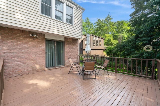 152 N Jamestown Rd, Moon/Crescent Twp, PA 15108 - wooden terrace featuring outdoor dining space