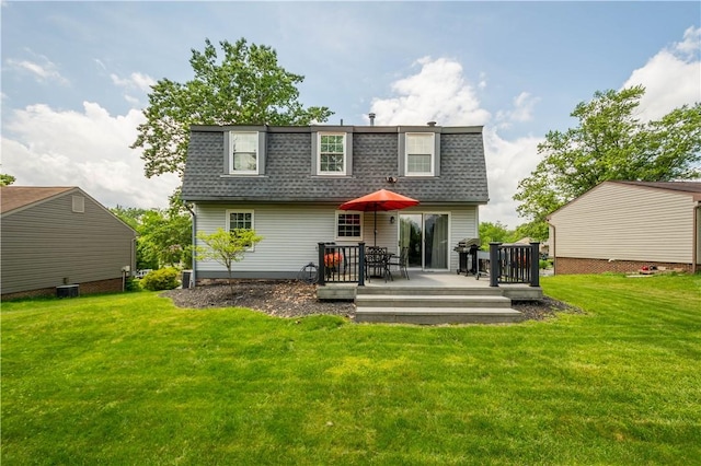 2609 Fox Chase Ct, South Fayette, PA 15017 - rear view of property with a shingled roof, mansard roof, a yard, and a deck