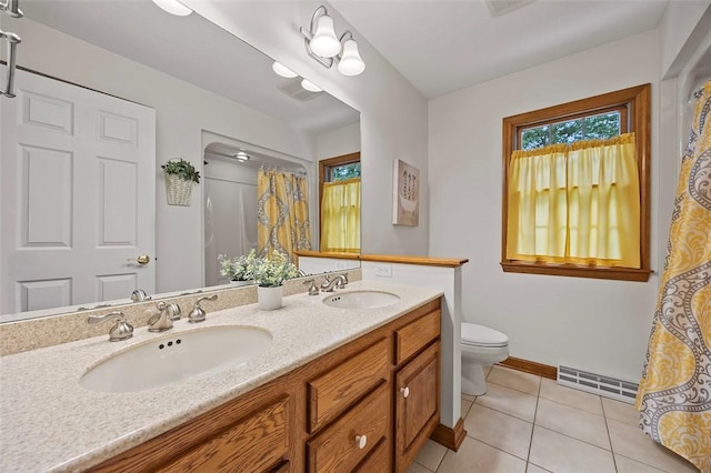 1408 Fernledge Dr, Shaler, PA 15101 - full bath with toilet, double vanity, tile patterned flooring, baseboards, and a shower with curtain