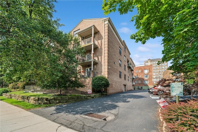 4677 Bayard St Unit 201, Oakland, PA 15213 - view of apartment building / complex