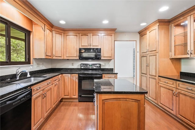 3204 Nottingham Dr, Churchill Boro, PA 15235 - photo 11