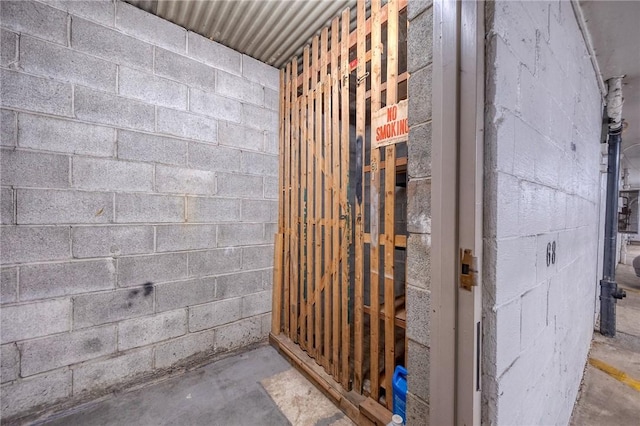 551 Sloop Dr Unit 61, Mccandless, PA 15237 - bathroom with concrete floors and concrete block wall