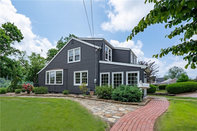 1200 River Rd, Beaver, PA 15009 - back of property featuring a lawn