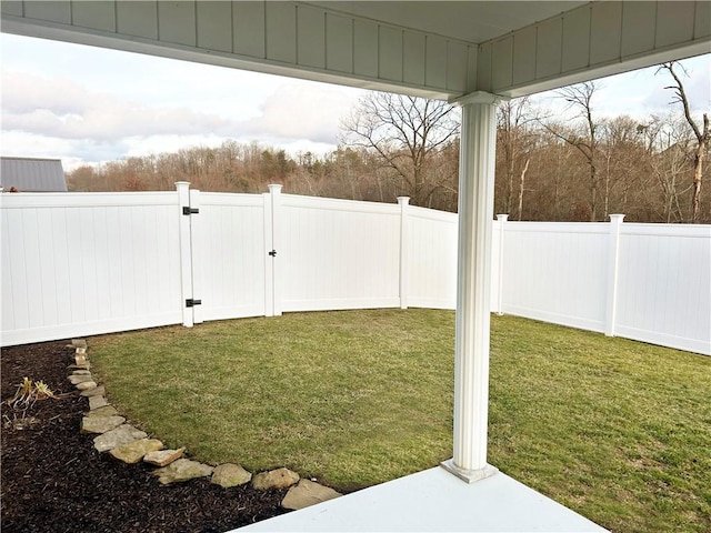 121 Columbus Dr, Punxsutawney Area School District, PA 15767 - view of yard