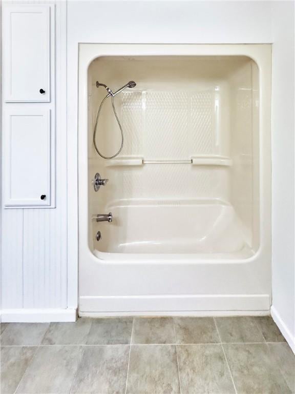121 Columbus Dr, Punxsutawney Area School District, PA 15767 - full bath featuring shower / tub combination, baseboards, and tile patterned floors