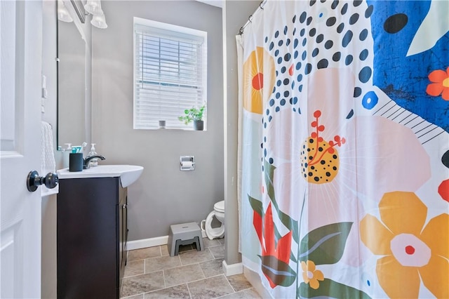 1503 Kenberma Ave, Beechview, PA 15216 - full bathroom featuring baseboards, vanity, toilet, and a shower with shower curtain