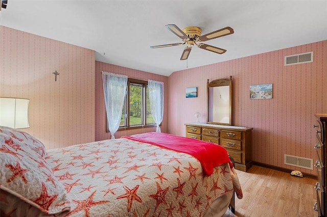 409 Forest Trails Dr, Mccandless, PA 15090 - bedroom featuring light wood-style flooring and ceiling fan