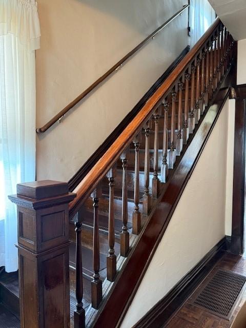 134 E Harvey Ave, Masontown, PA 15461 - stairs with baseboards