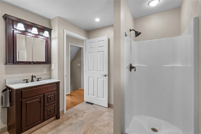 3315 Crestview Dr N, Versailles, PA 15137 - full bath featuring a shower, vanity, and baseboards