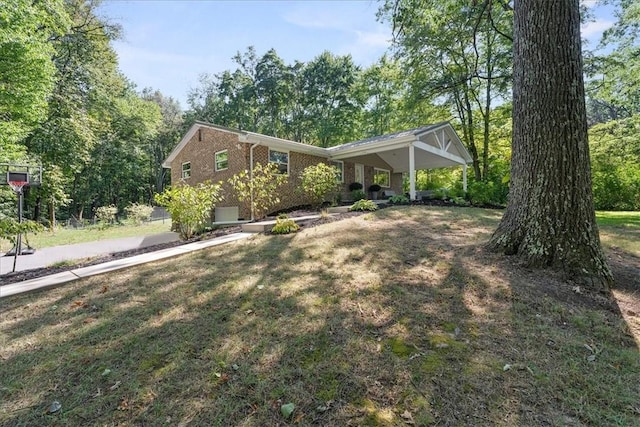 259 Old Blackhawk Rd, Chippewa Twp, PA 15010 - view of front of house featuring brick siding and a front yard