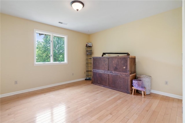 26 Indian Fields Trl, Lower Burrell, PA 15068 - sitting room featuring light wood finished floors and baseboards