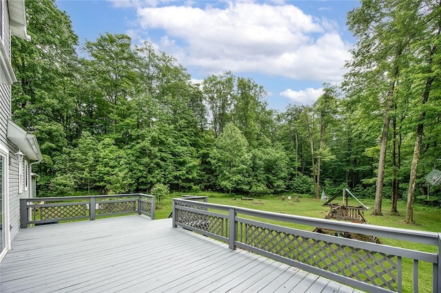 40 Walter Rd, Pine Twp Mer, PA 16127 - wooden deck with a yard