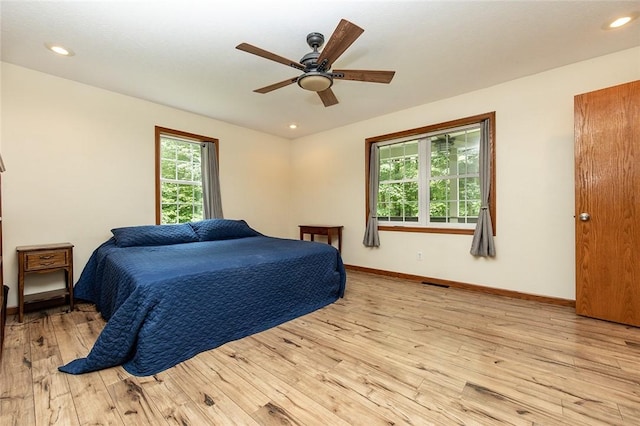 40 Walter Rd, Pine Twp Mer, PA 16127 - bedroom with light wood-type flooring, baseboards, ceiling fan, and recessed lighting
