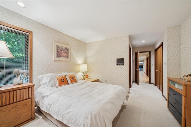 436 Lakewood Rd, Hempfield Twp Wml, PA 15601 - carpeted bedroom with wallpapered walls