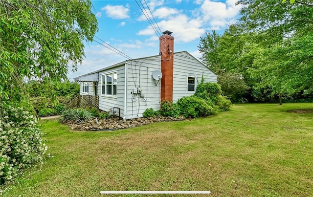 2760 Ridge Road Ext, Economy, PA 15005 - view of side of property with a chimney and a yard