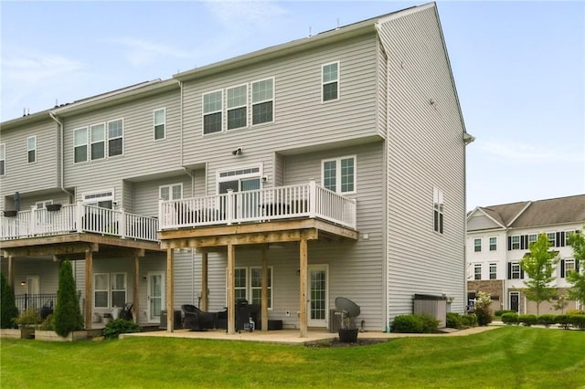 228 Eagle Dr, Cranberry Twp, PA 16066 - back of house featuring a lawn, a patio, and a deck