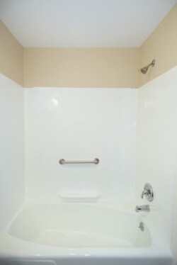 834 Evergreen Ave, Millvale, PA 15209 - photo 9