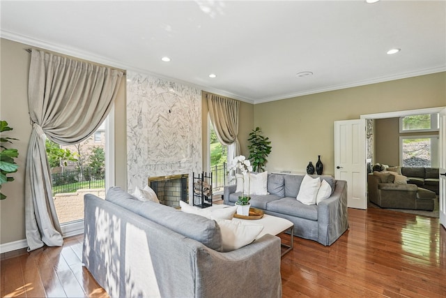 559 Normandy Ct, Fox Chapel, PA 15238 - living room featuring crown molding, hardwood / wood-style floors, a high end fireplace, recessed lighting, and baseboards