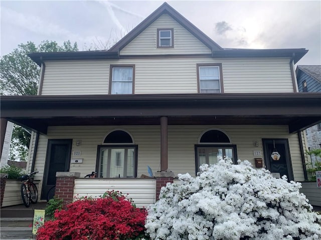 121-123 4th Ave, Scottdale, PA 15683 - view of front of property with covered porch