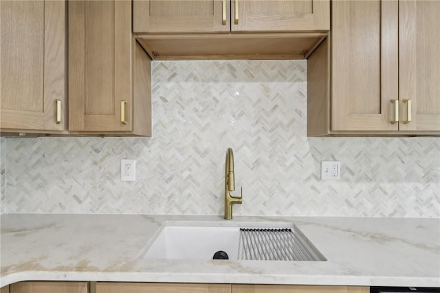 10 Neptune Dr, Robinson Twp Nwa, PA 15136 - kitchen with decorative backsplash and light stone counters