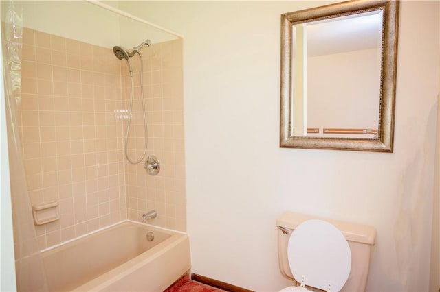 452 Cherokee Dr, Center Twp But, PA 16001 - bathroom featuring toilet, tub / shower combination, and baseboards
