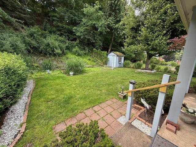 237 Northmont Dr, Penn Hills, PA 15147 - photo 28