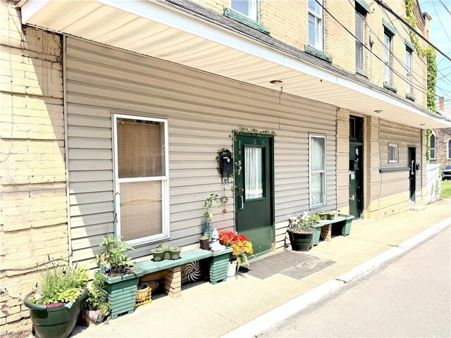 57 Connellsville St, Dunbar, PA 15431 - photo 4