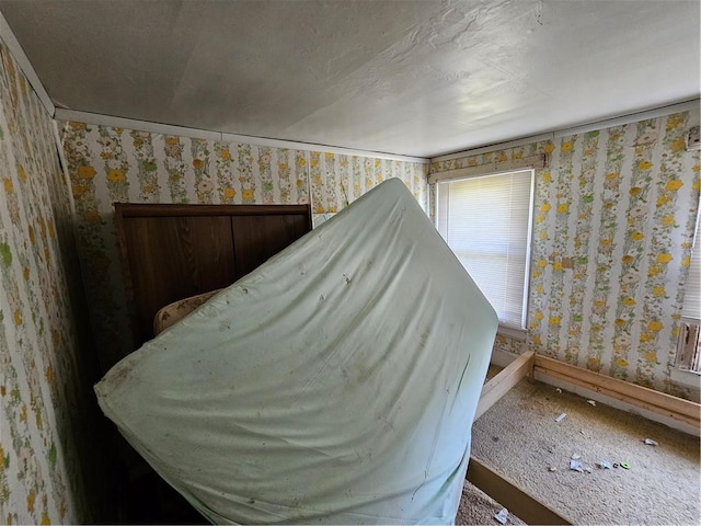 58 Elm St, Natrona Hts/Harrison Twp, PA 15065 - bedroom view of wallpapered walls