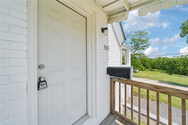 303 Sinclair St, New Kensington, PA 15068 - photo 4