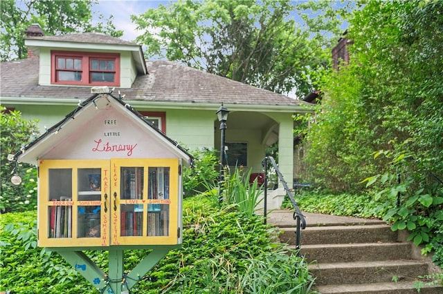 203 W Hutchinson Ave, Regent Square, PA 15218 - view of front of house with roof with shingles