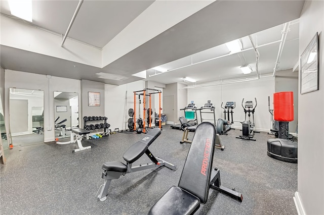 306 4th Ave Unit 902, Downtown Pgh, PA 15222 - exercise room featuring baseboards