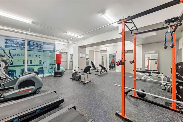 306 4th Ave Unit 902, Downtown Pgh, PA 15222 - exercise room with a garage