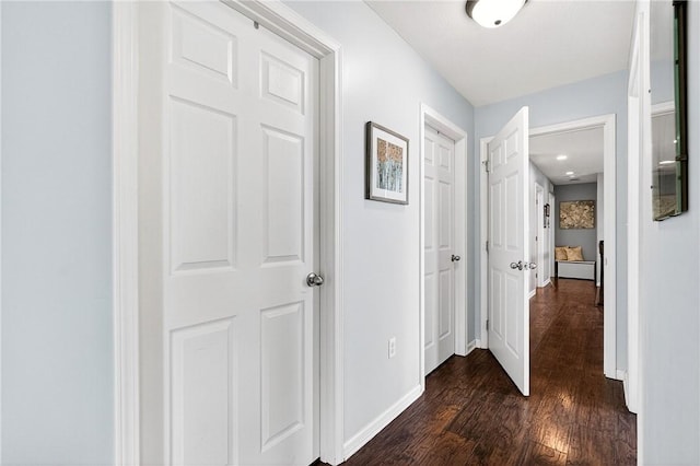 711 SE Simpson Howell, Elizabeth Twp/Boro, PA 15037 - hallway featuring dark wood-style flooring and baseboards
