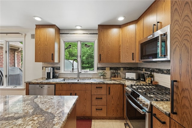 2599 Rossmoor Dr, Saint Clair, PA 15241 - photo 11