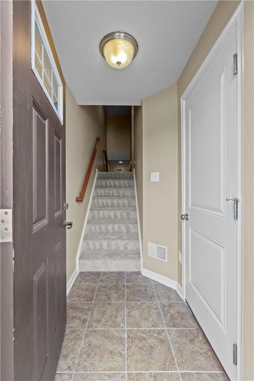 118 Maple Ridge Dr, Cecil, PA 15317 - entrance foyer featuring stairway and baseboards