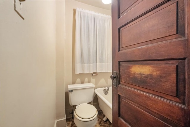 903 11th St, Ambridge, PA 15003 - full bath with a freestanding tub and baseboards