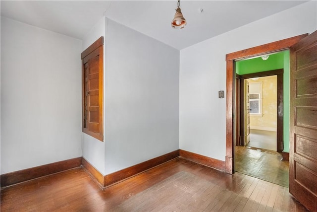 903 11th St, Ambridge, PA 15003 - unfurnished room with hardwood / wood-style flooring and baseboards