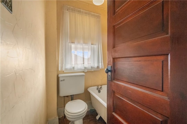 903 11th St, Ambridge, PA 15003 - full bath featuring a freestanding tub and toilet