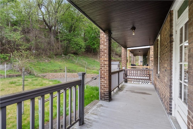 903 11th St, Ambridge, PA 15003 - porch featuring a yard