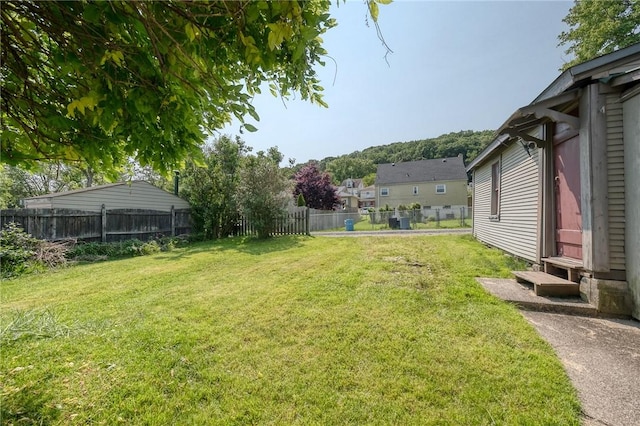 1457 Orator St, Crafton Heights, PA 15204 - fenced backyard with entry steps