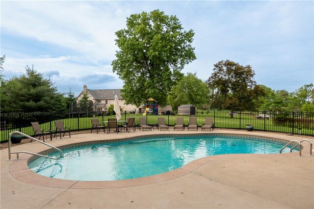 507 Glengary Dr, Ohara, PA 15215 - photo 4