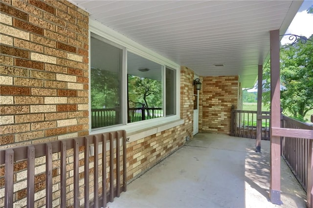 3473 Old Pulaski Rd, Wilmington Twp, PA 16105 - view of porch